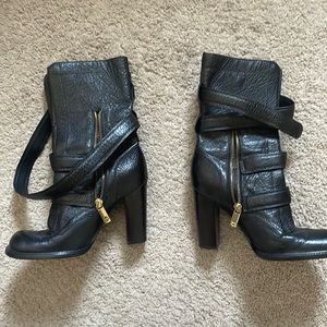 Tory Burch 4 inch boots in excellent used condition